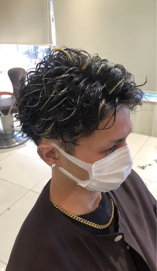 パーマ メンズ メンズパーマは私一択 佐藤有紀のヘアスタイル