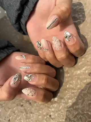 ネイル ✴︎ Delightのネイルデザイン