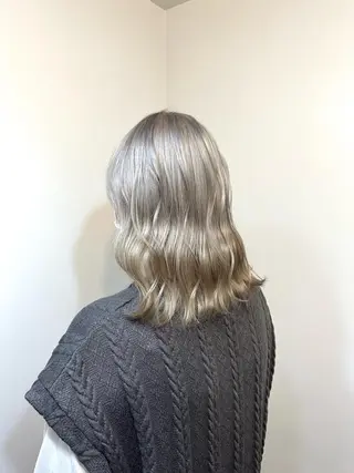 ミディアム カラー ブリーチ毛対応酸性 ストレート🌈サキのヘアスタイル