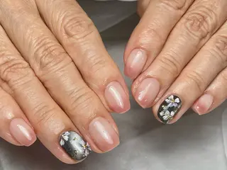 ネイル 金子 理奈のネイルデザイン