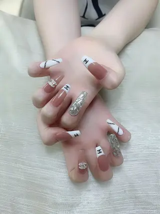 ネイル Amina nail salonのネイルデザイン