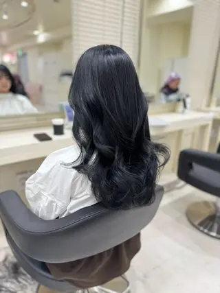 ロング 縮毛矯正× ブルーブラック/池袋のヘアスタイル