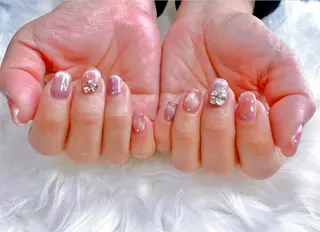 ネイル 高島 夏海のネイルデザイン