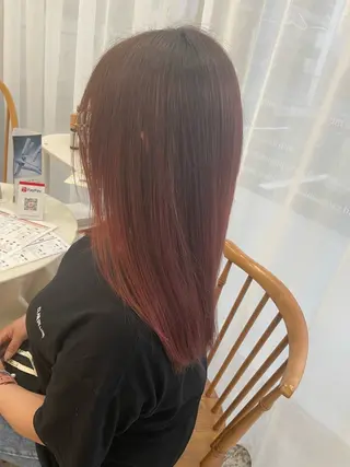 ロング 鈴木 梨瑚のヘアスタイル