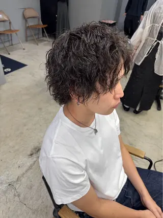 ミディアム パーマ メンズ メンズ専門サロン wokeのヘアスタイル