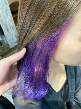 ミディアム カラー 美容歴18年以上🌈 山口のヘアスタイル