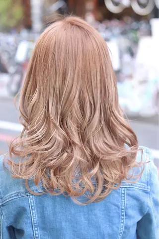 ミディアム カラー ヘアアレンジ 川内 政人のヘアスタイル
