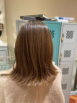 ミディアム カットモデル ヨネダのヘアスタイル