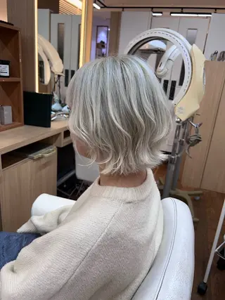 ミディアム カラー ✂︎HITOMI✂︎ 副店長のヘアスタイル
