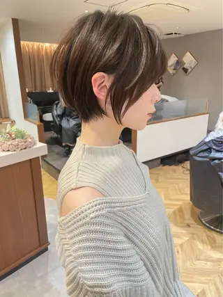 ショート 博多ベージュ 🐻松井傑のヘアスタイル