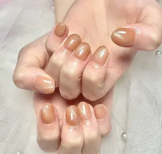 ネイル Lowé いちごのネイルデザイン