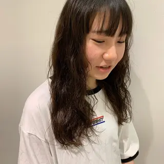 セミロング 鳥越 一希のヘアスタイル