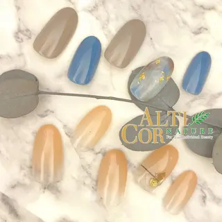 ネイル ChezEspoir 佐藤のネイルデザイン