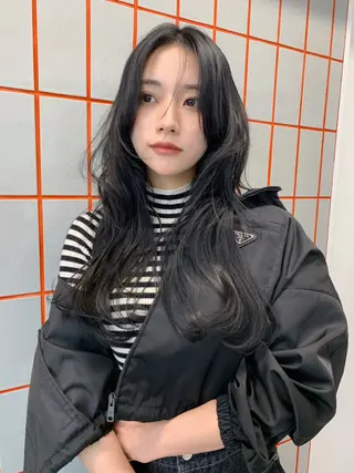 ロング カラー 山田 京介のヘアスタイル