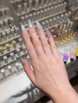 カラー AIN Nailのネイルデザイン