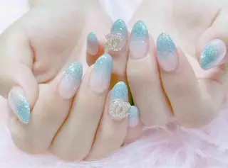 ネイル MoonNail ユリ🌸のネイルデザイン