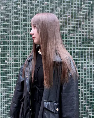 セミロング カラー 【🥀履歴修正🥀】 ハイトーン職人/拓真のヘアスタイル