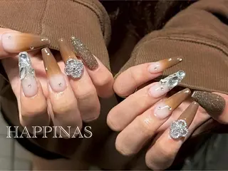 ネイル HAPPINAS ののかのネイルデザイン