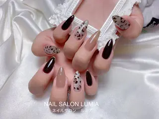 ネイル ネイルサロン ルミア Lumia 店長のネイルデザイン