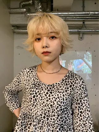 カラー ハッシュカット/ MAYAのヘアスタイル