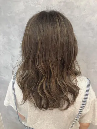 ミディアム カラー 五月女 隼人のヘアスタイル