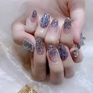 ネイル VIVIAN リサのネイルデザイン