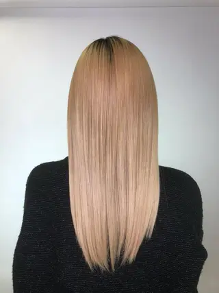 ロング カラー 🌿アロマヘアルーム 新宿店✂︎のヘアスタイル