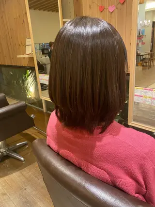 ミディアム 横野 朱音のヘアスタイル