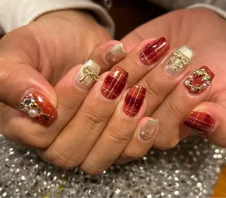 ネイル ✴︎ Delightのネイルデザイン