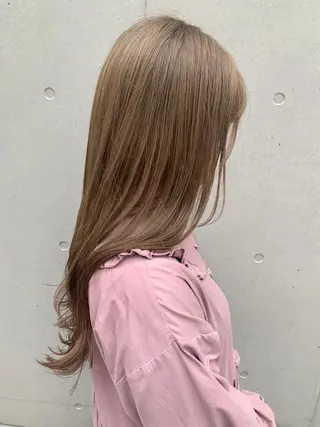ロング カラー ヘアアレンジ yuka .のヘアスタイル
