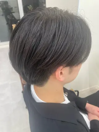 メンズ NaVIユウジ 透明感カラーのヘアスタイル