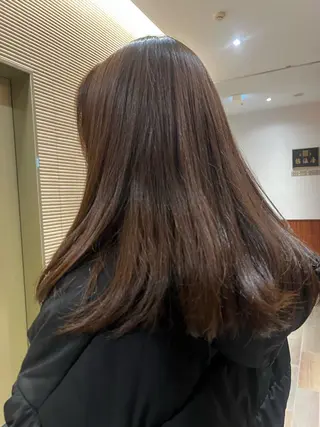 ミディアム カラー コバヤシ ユメのヘアスタイル