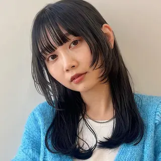 ロング あやめ【顔まわり/レ イヤー/柔らかカラ】のヘアスタイル