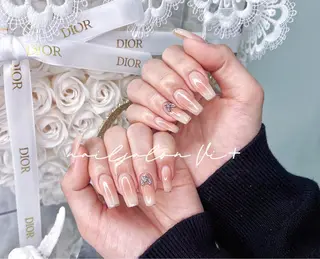 ネイル ✨Nailsalon Vi+✨のネイルデザイン