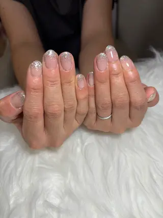 ネイル ビューティーサロン B.glossyのネイルデザイン