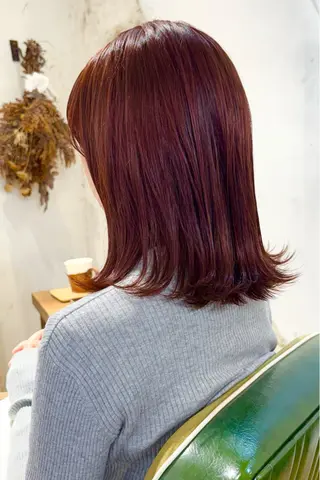 カラー 阪口 真由子のヘアスタイル