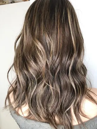 セミロング NYNY大久保店松浦 正覚のヘアスタイル
