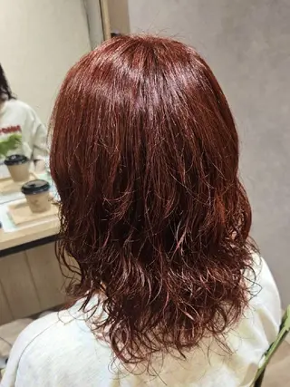 セミロング カラー Miuri/ミユリ 柔らかい雰囲気ヘアのヘアスタイル