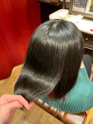 ミディアム カラー 韓国風🇰🇷うる艶 レイヤー/海青🫧のヘアスタイル