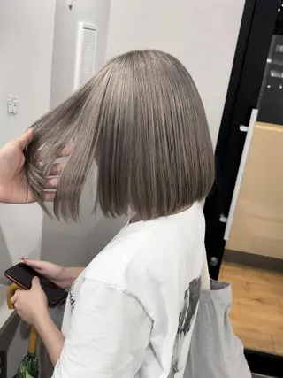 ミディアム カラー ✨【公式】 juhl.横浜✨のヘアスタイル