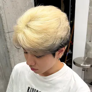 カラー メンズ ミルクティーベージュ /sara💛のヘアスタイル