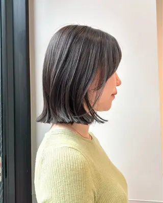 ショート カラー パーマ ヘアアレンジ メンズ 切りっぱなしヘアボブ ミディアムヘアRYOのヘアスタイル