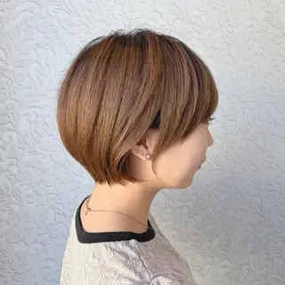 ショート 顔周りカット/透明感 カラー🤍大塚蛍のヘアスタイル