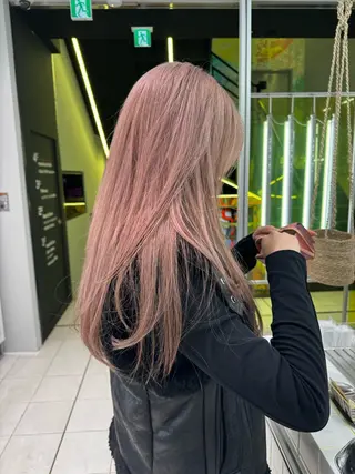 ロング カラー 増井 歩夢のヘアスタイル