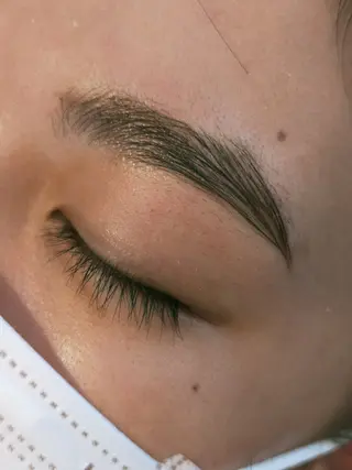 アイブロウ 眉毛サロン eyeroomEの眉毛・アイブロウイメージ