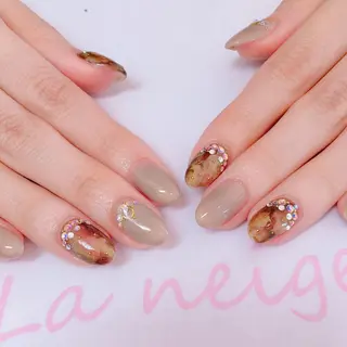 ネイル La neige* yuki 🐩🌙のネイルデザイン