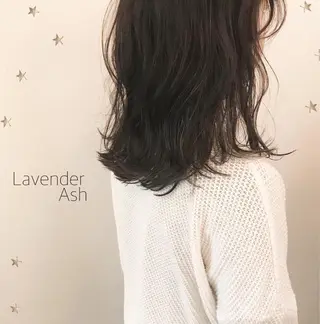 ミディアム カラー 市川 千夏のヘアスタイル