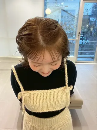 ミディアム カラー レイヤーカット🐩 透明感カラー モカのヘアスタイル