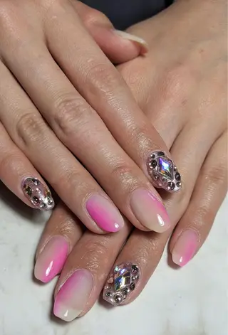 ネイル Eve nailのネイルデザイン