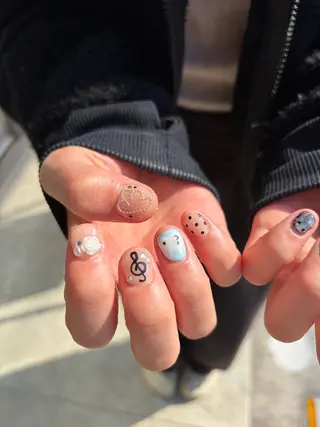 ネイル elen南越谷 Rina𖥔⋱のネイルデザイン